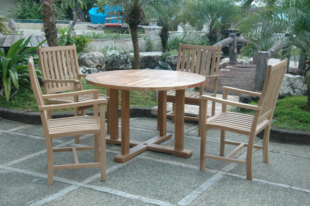 Anderson Teak Tosca Wilshere 5-Pieces Dining Set