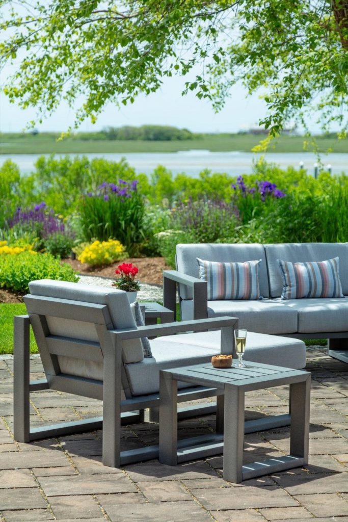 Seaside Casual - MIA LOUNGE CHAIR