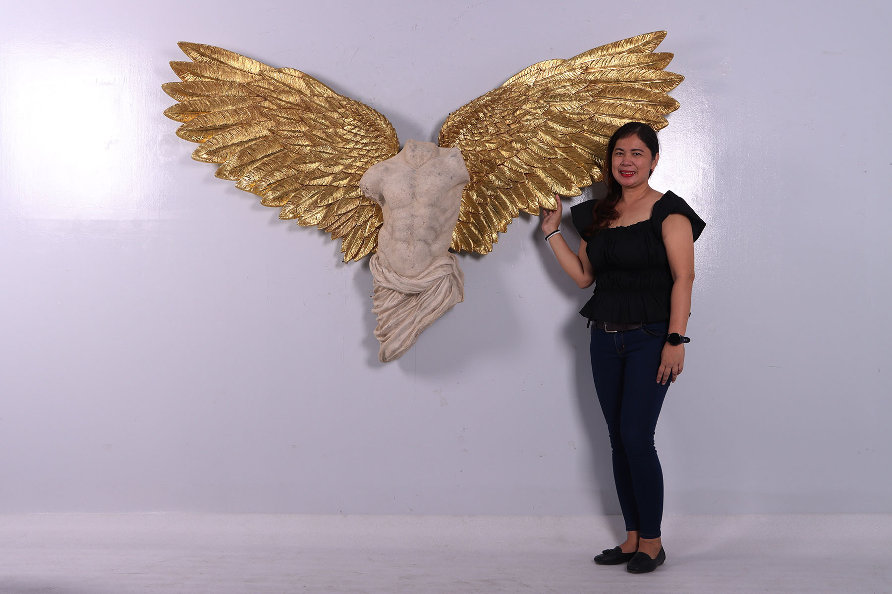 12021672 Gab Angel - Image 1