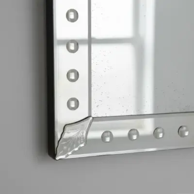 maria-corner-details