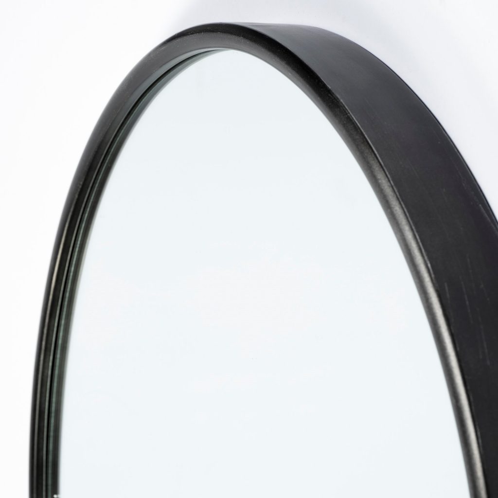 Homeroots - Black Arch Full Length Hanging Metal Mirror