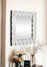 Homeroots - 28" Clear Square Glass Framed Accent Mirror - Image 2