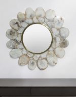 Homeroots - 30" White And Gold Scalloped Stone Framed Accent Mirror