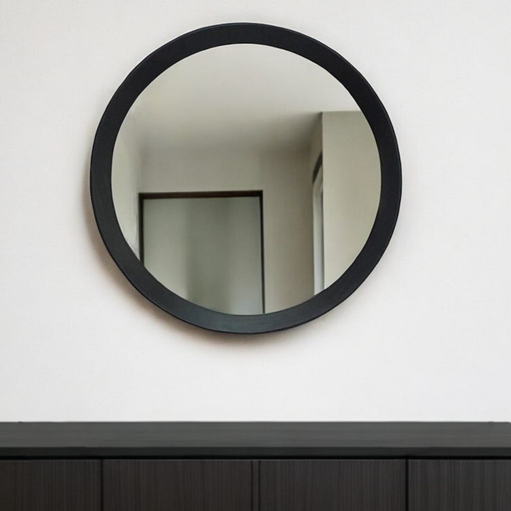 Homeroots - 20" Black Round Wood Framed Accent Mirror