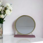 Homeroots - 19" Brass Round Metal Framed Freestanding Mirror