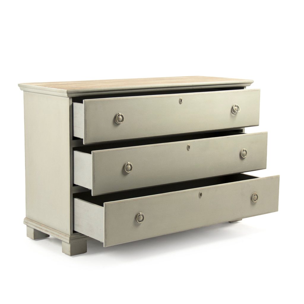 Zentique - Bill Chest