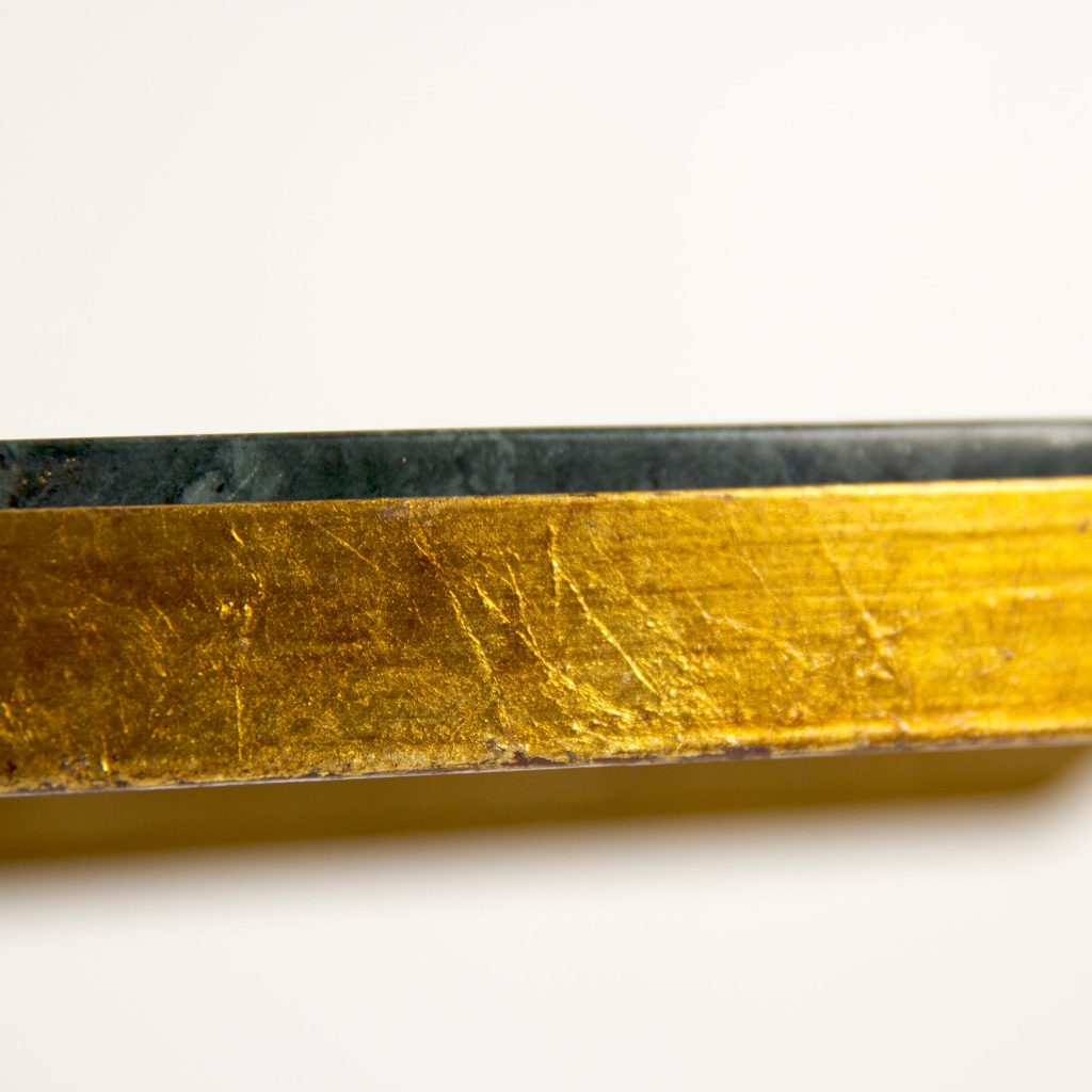 Zentique - Caine Table