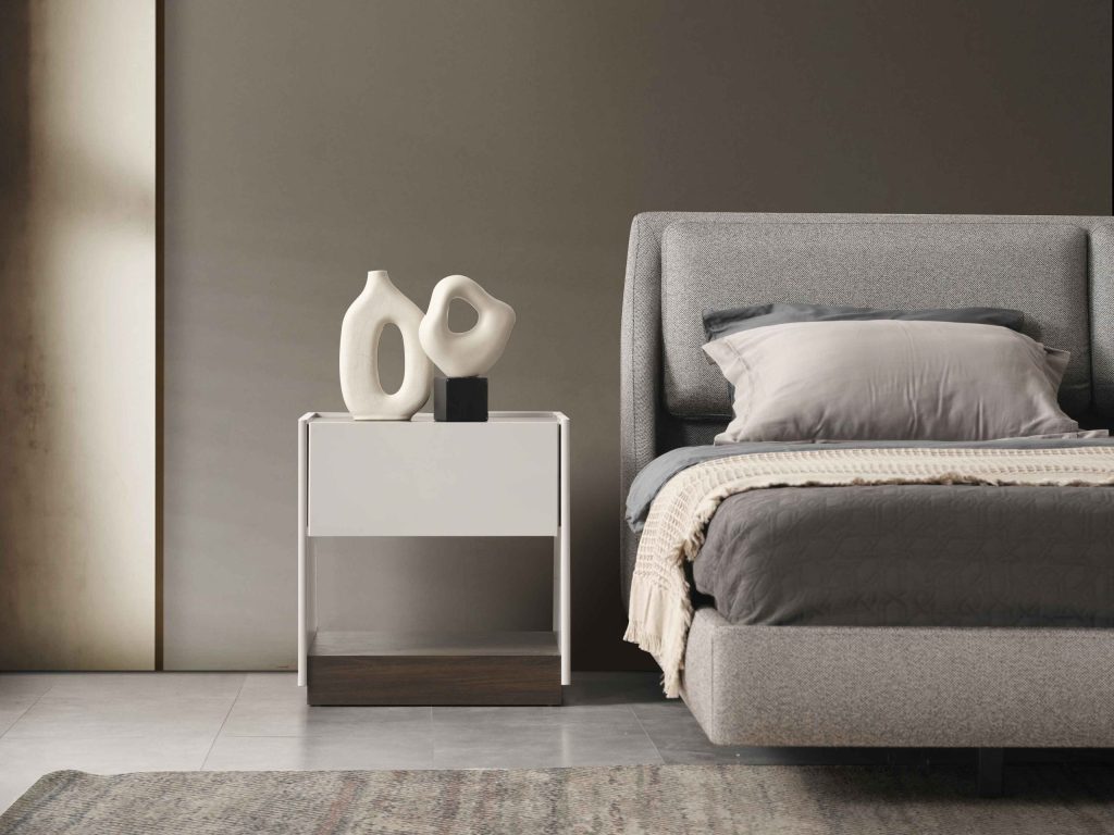 Whiteline - Raphael Nightstand